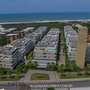 Apartamento Lindo Apartamento De Frente Para O Mar - Campeche, Florianópolis